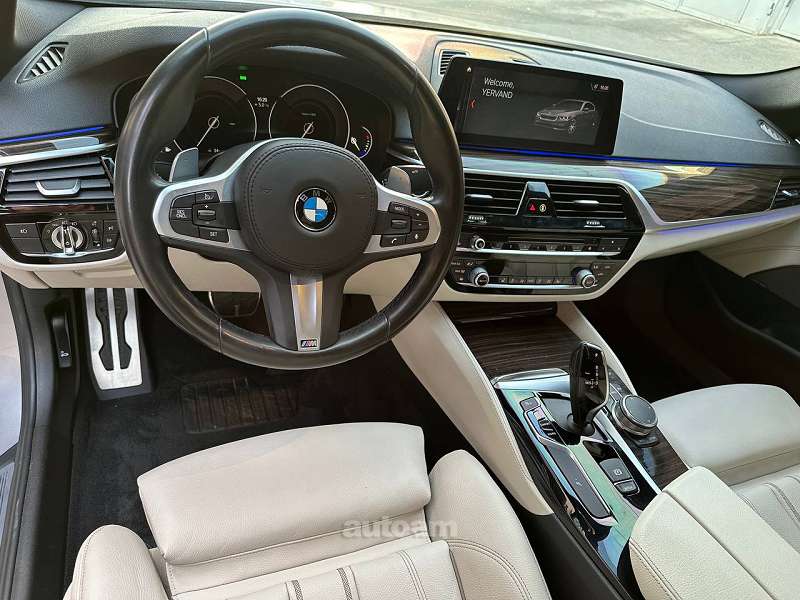BMW M5 , 2019